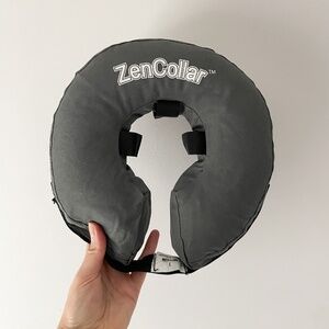 Zen Pet // Comfortable Blow Up Recovery Collar